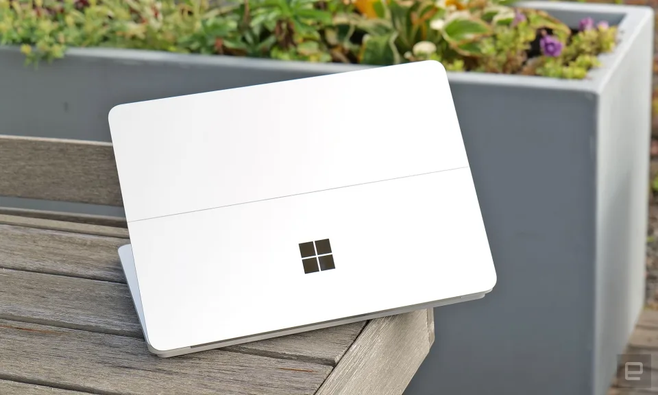 Microsoft fusiona sus equipos de Windows y Surface bajo un solo líder