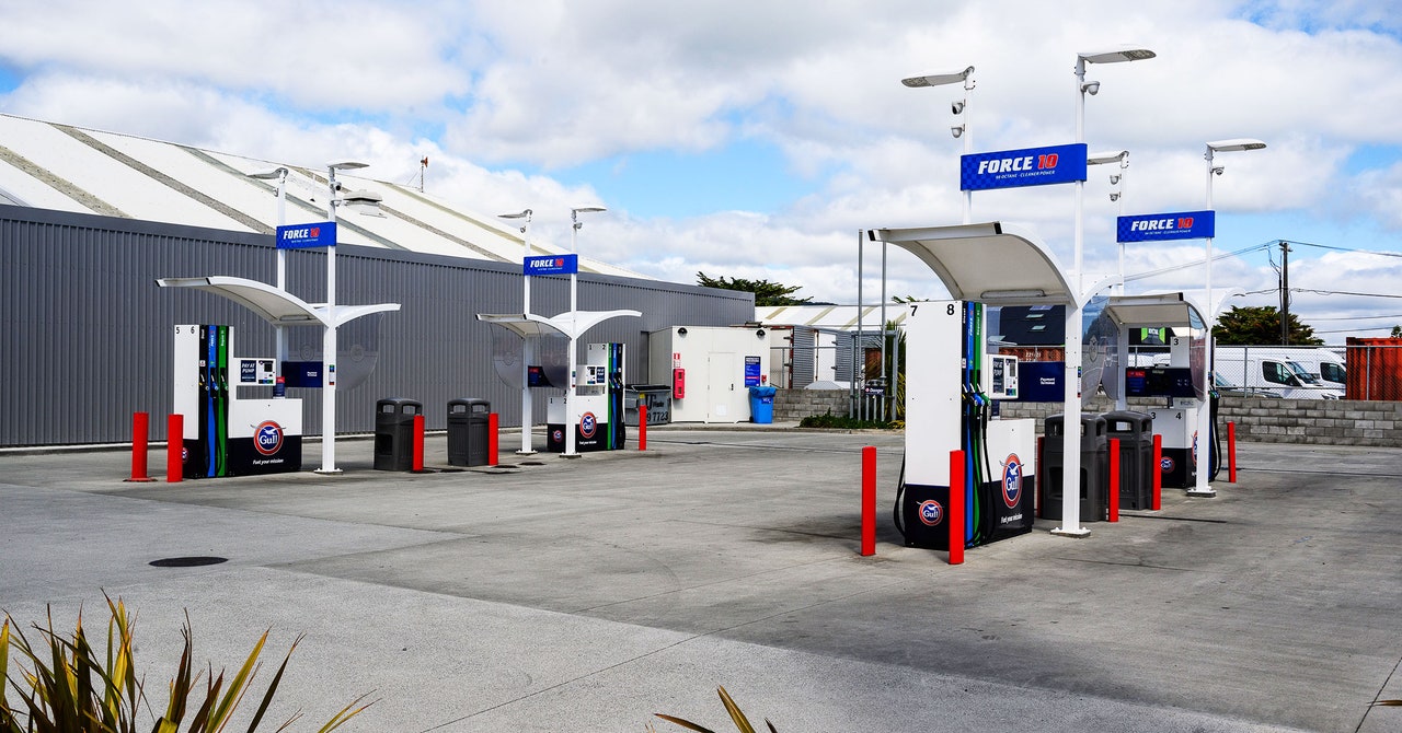 Una falla en el año bisiesto rompió los surtidores de gasolineras de pago propio en toda Nueva Zelanda