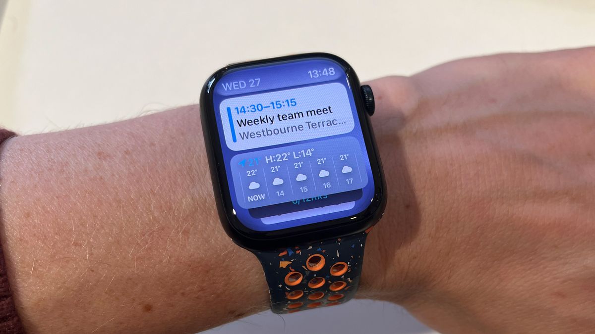 La actualización de watchOS 10.4 promete solucionar el problema del ‘toque fantasma’ en el Apple Watch
