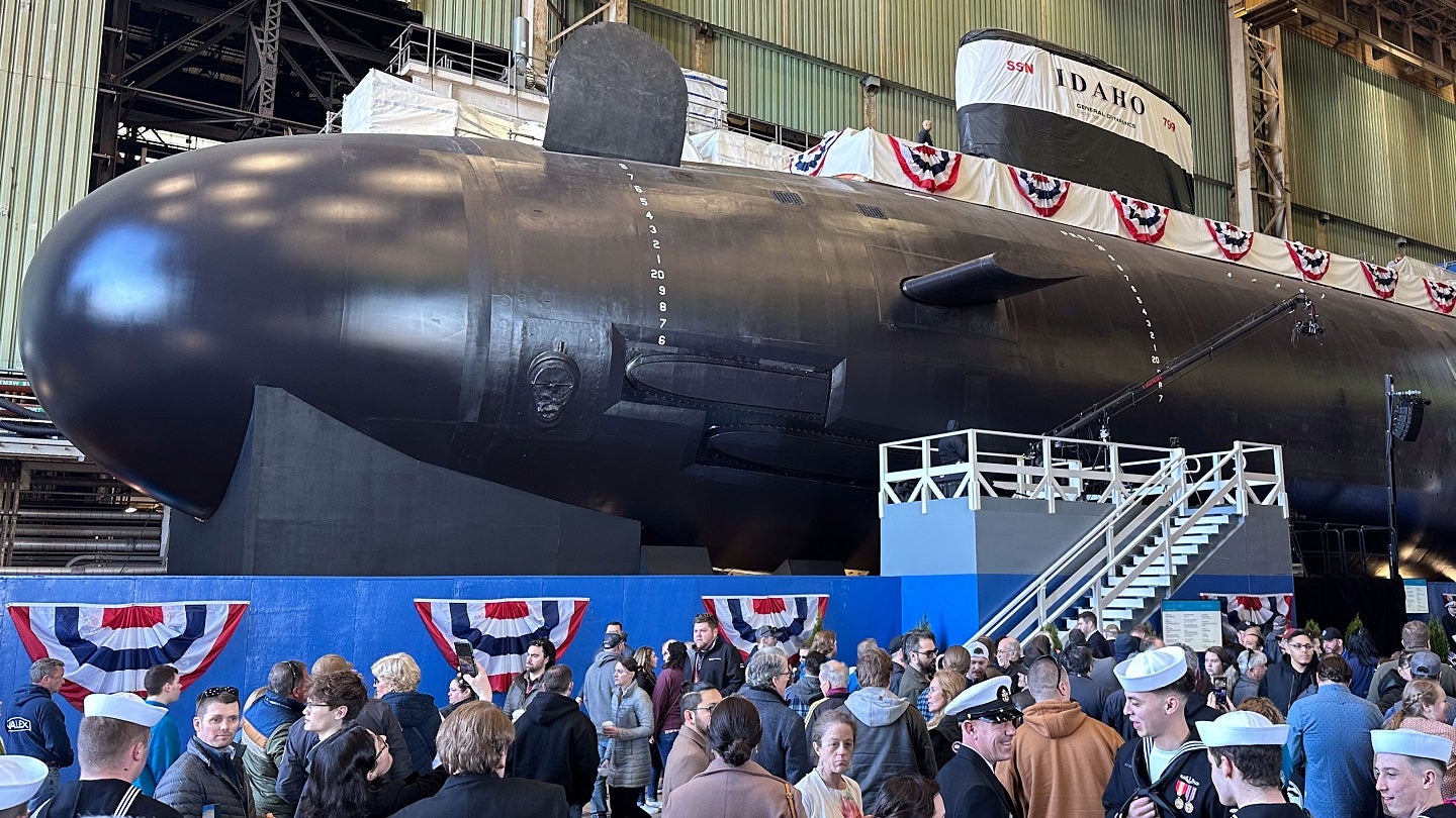 La Marina de los EE. UU. bautiza el último submarino de clase Virginia, el futuro USS Idaho