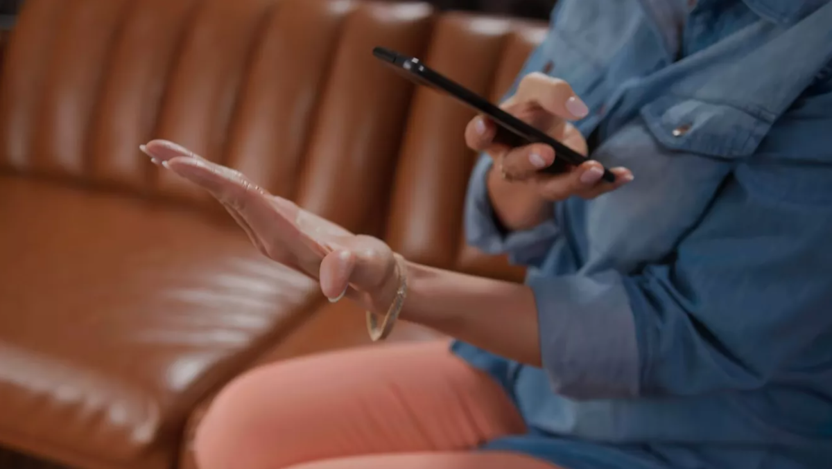 Ahora puedes usar tu teléfono para comenzar con la tecnología de lectura de la palma de la mano de Amazon