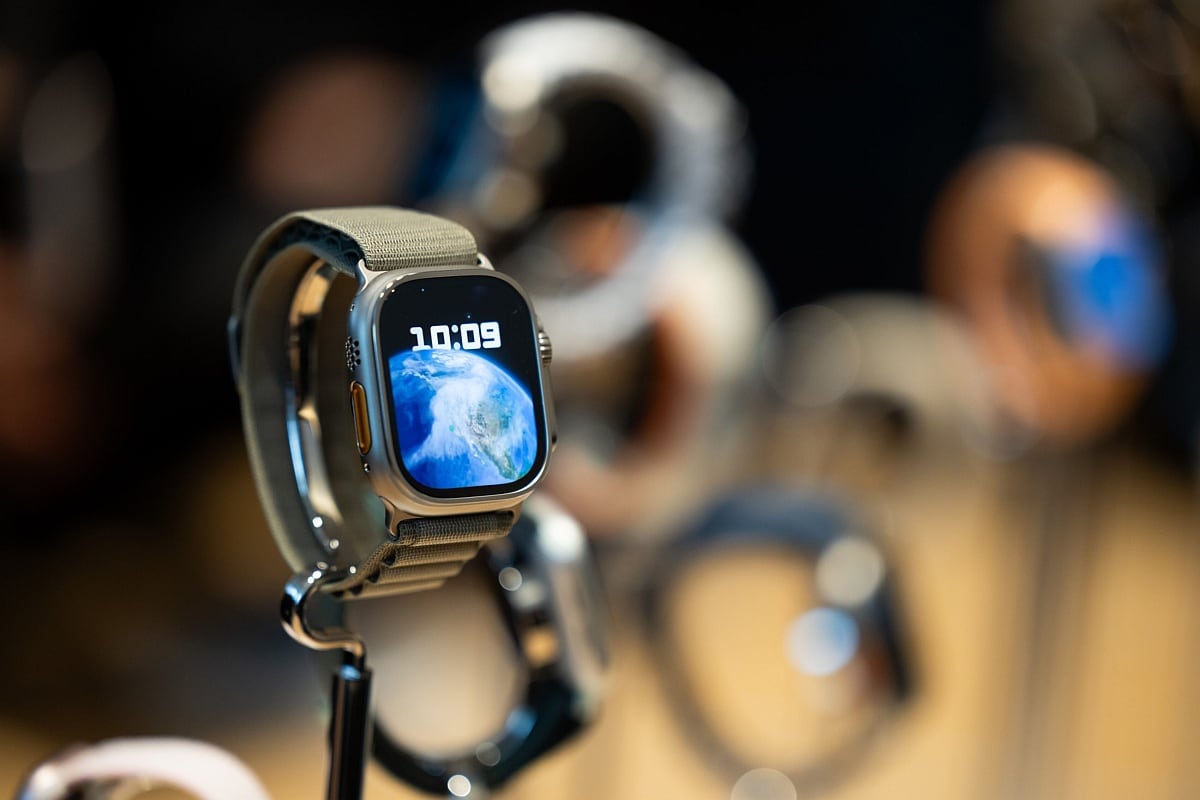 Apple dijo que recortará empleos después de descartar el esfuerzo interno para fabricar pantallas de Apple Watch