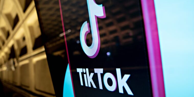 Los legisladores estadounidenses votan 50-0 para forzar la venta de TikTok a pesar de las llamadas enojadas de los usuarios