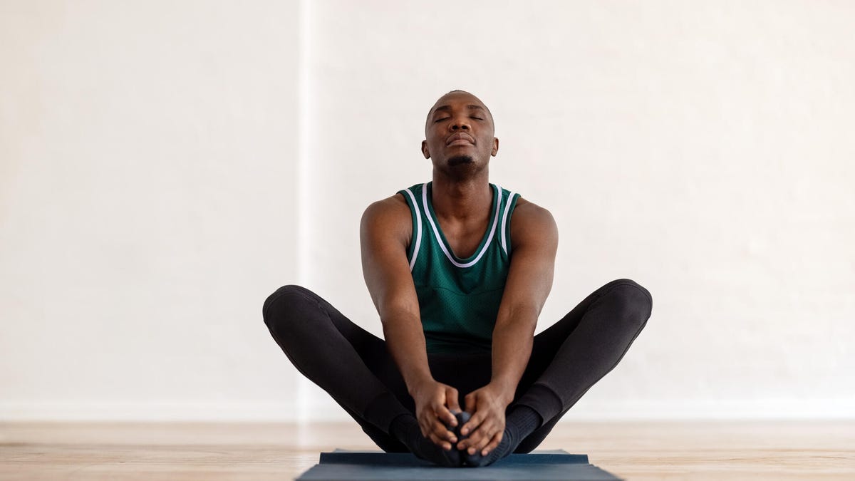 Lloré durante el yoga: ¿Puede el yoga ‘desbloquear’ tus emociones?
