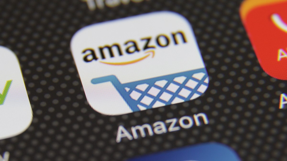 Amazon multada en Polonia por trucos de diseño de patrones oscuros