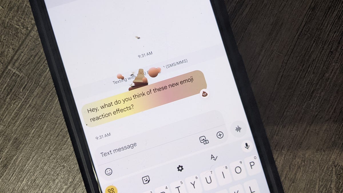 Google Messages lanza reacciones emoji similares a iMessage: aquí se explica cómo usarlas