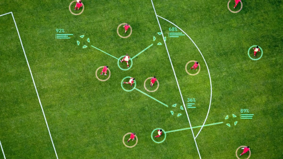 Google DeepMind presenta TacticAI, una herramienta de inteligencia artificial desarrollada con el Liverpool FC para obtener información sobre tiros de esquina