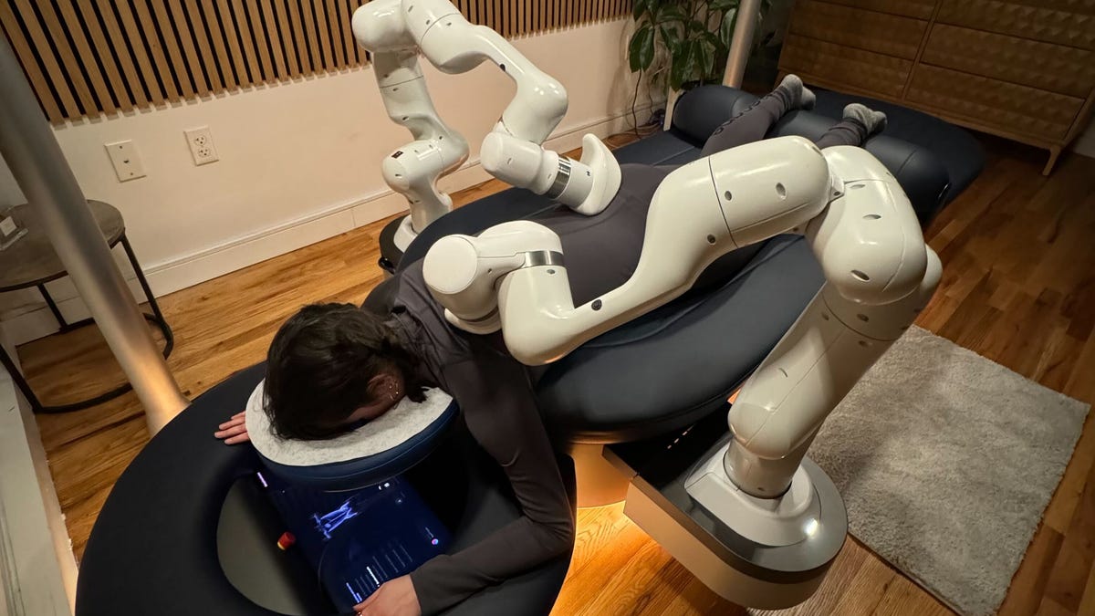 Los masajes con robots llegan a Equinox.  Probé uno para mí