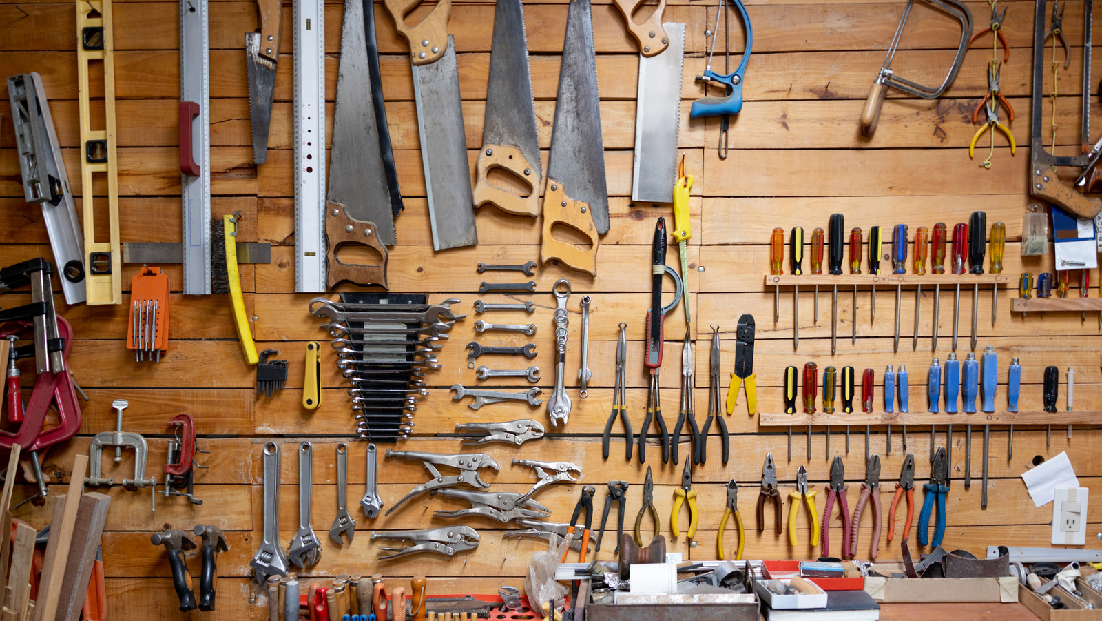 Las 5 mejores herramientas económicas que vale la pena comprar Do It Best