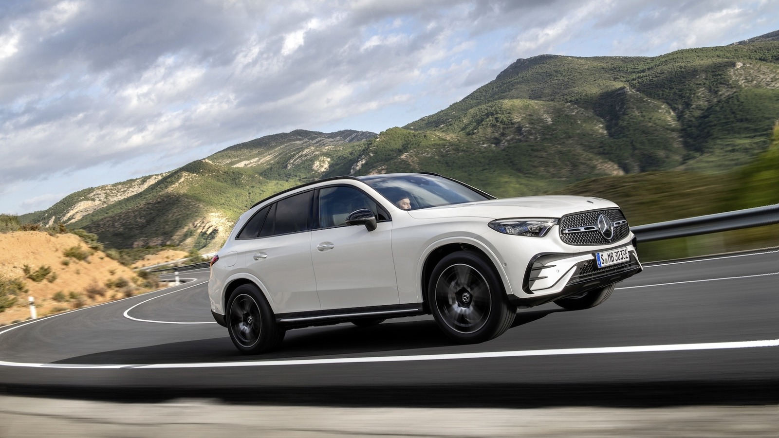 El SUV eléctrico Mercedes GLC PHEV 2025 llegará a EE. UU.: por qué es algo bueno
