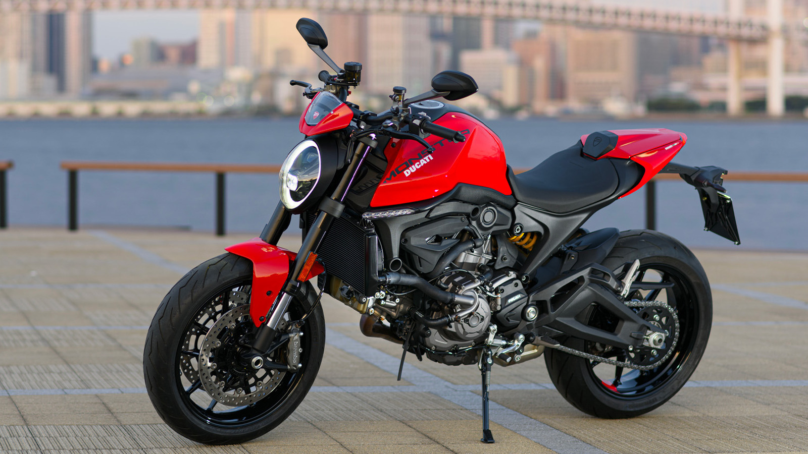 Todo lo que hay que saber sobre la Ducati Monster 900