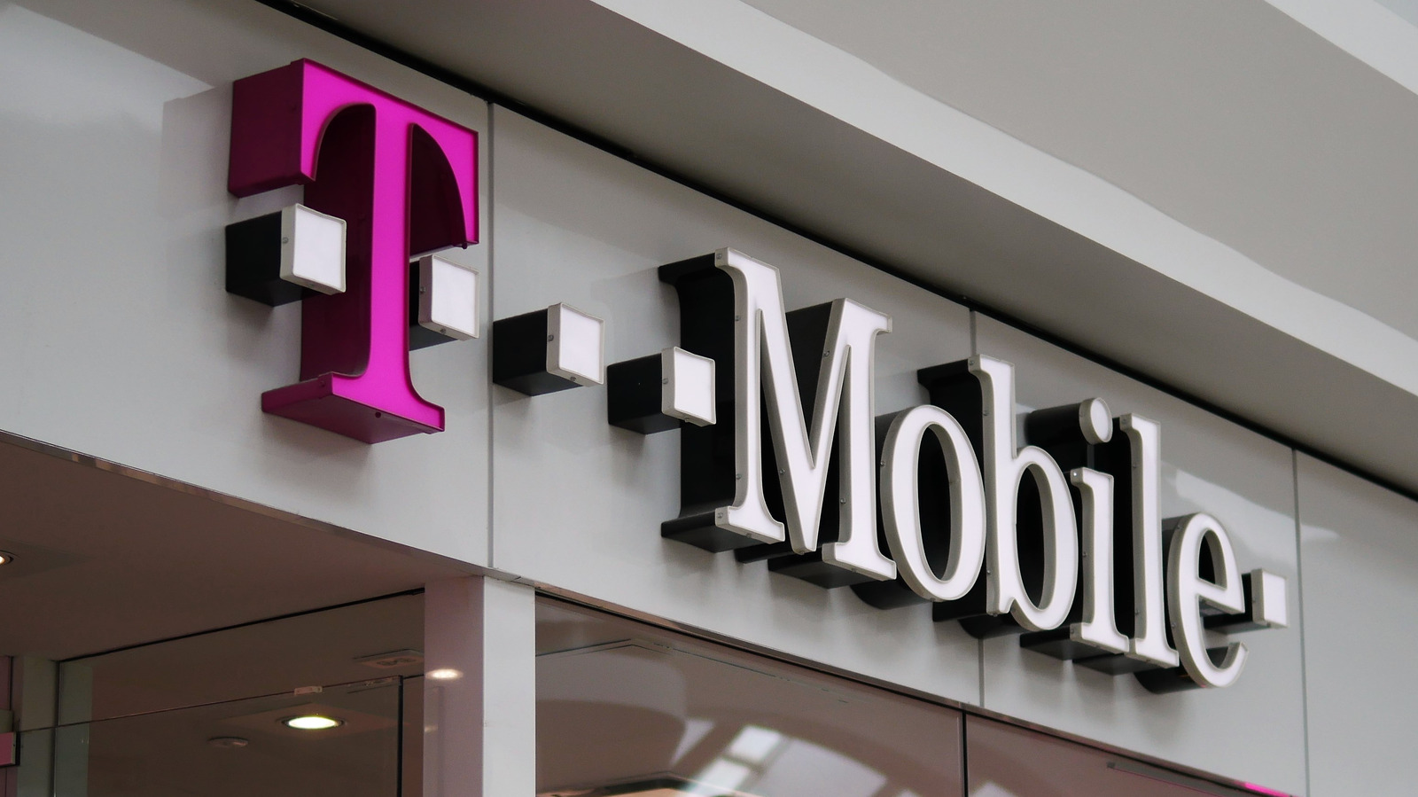 Todo lo que debe saber sobre los planes familiares de T-Mobile antes de registrarse