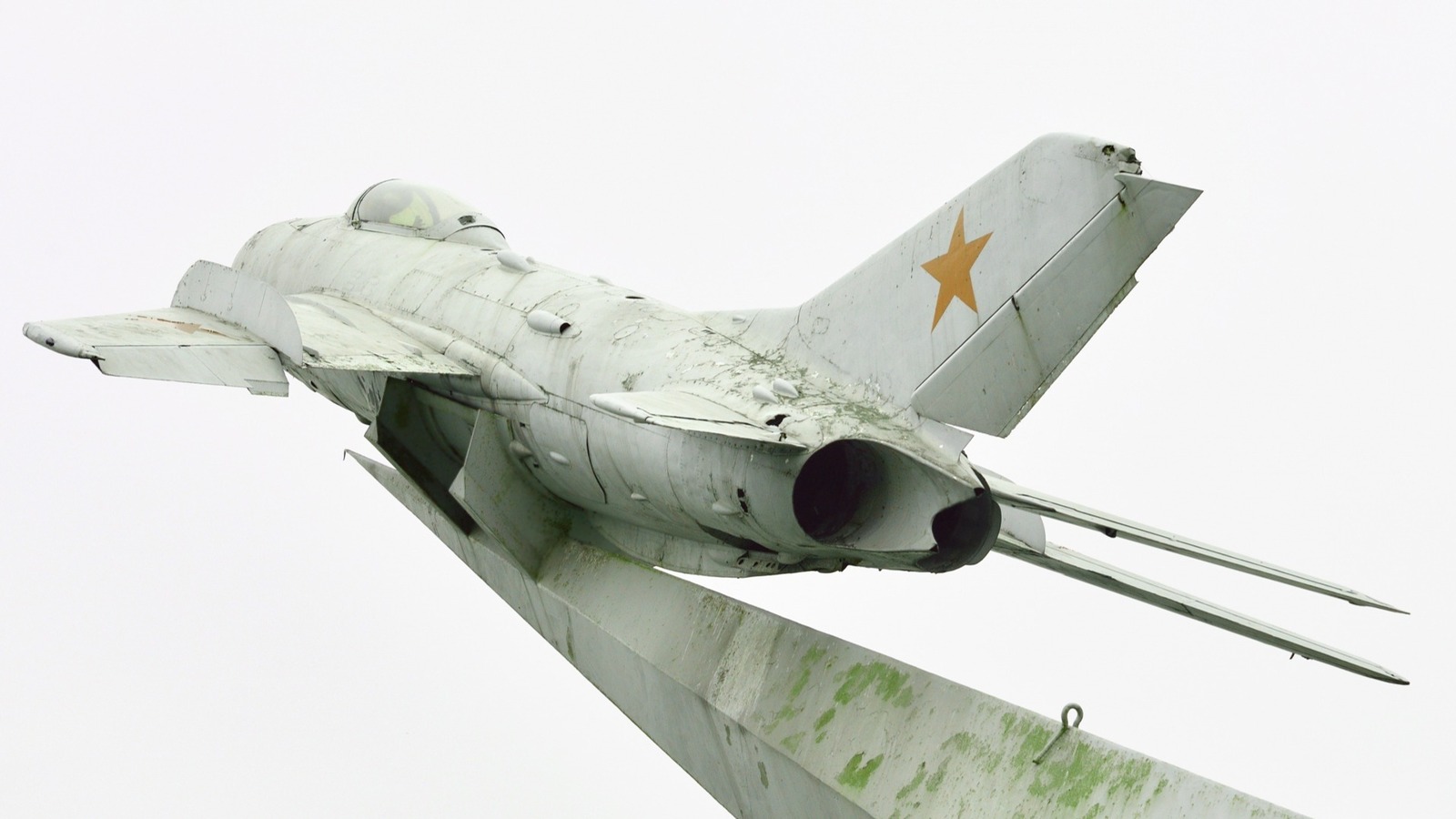 Cómo el MIG-19 inspiró el avión de ataque terrestre Nanchang Q-5 de China