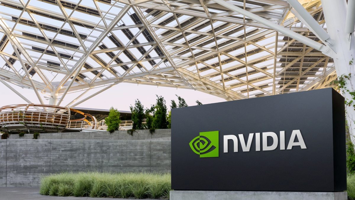 Nvidia presenta el chip insignia de IA B200 y nuevas herramientas de software de IA en la conferencia anual