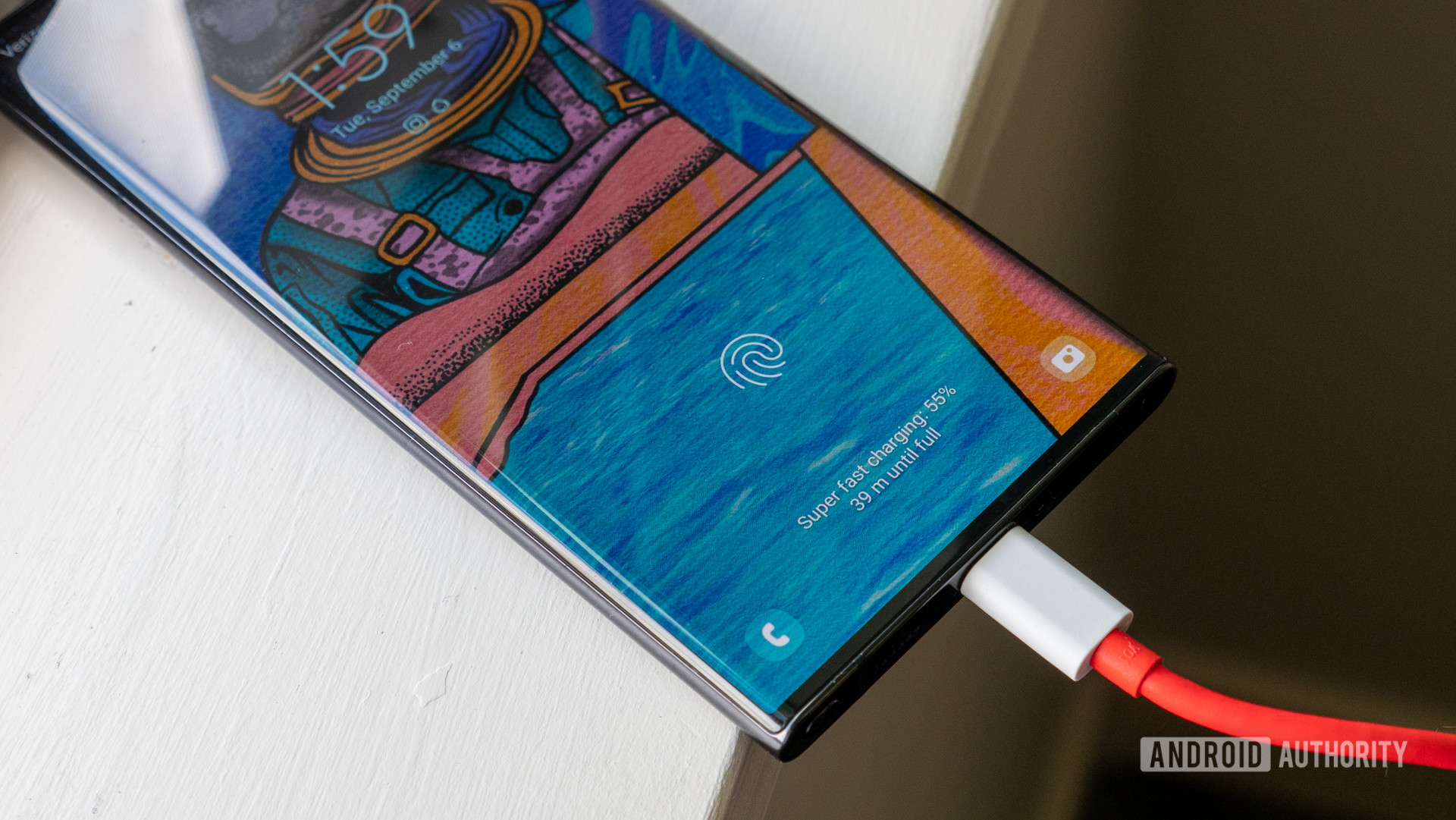 Samsung da un giro de 180 grados y revive una función de batería perdida de One UI