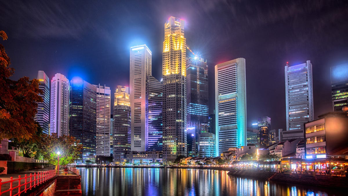 Singapur revisa formas de impulsar las infraestructuras digitales después de una gran interrupción
