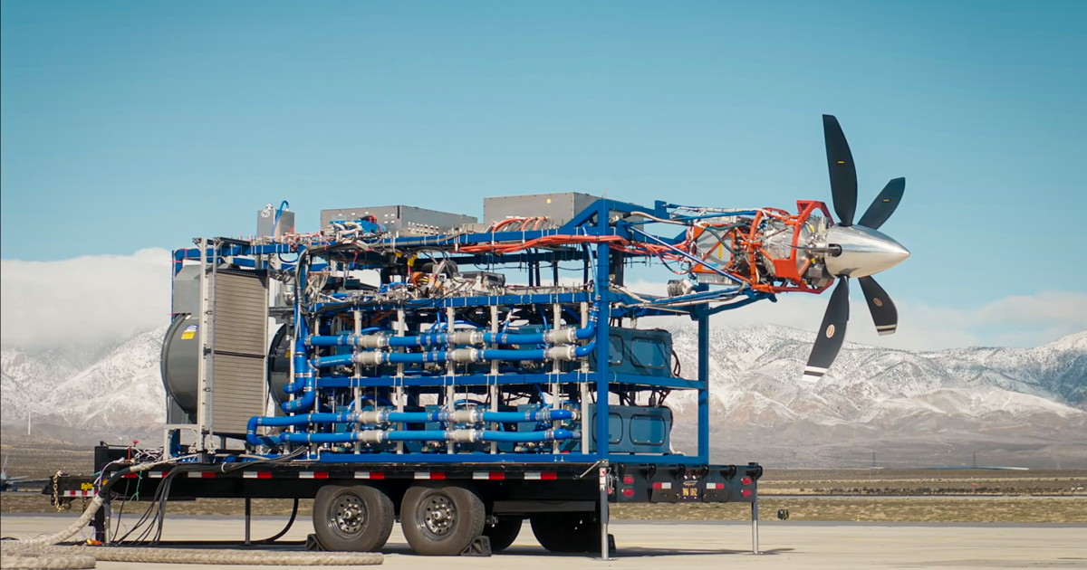 El tren motriz de avión de hidrógeno líquido más grande del mundo cobra vida