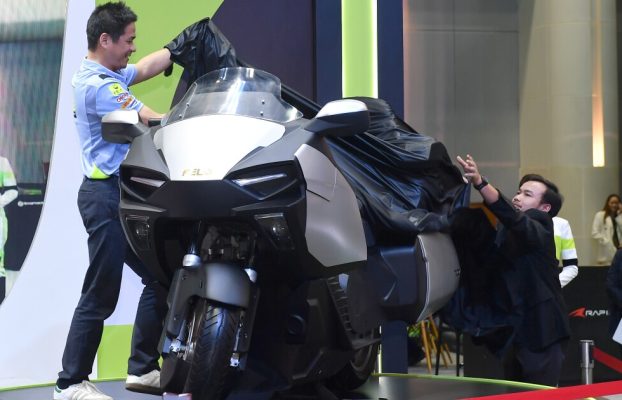 Presentamos la motocicleta eléctrica más grande del mundo (con una autonomía de 450 millas)