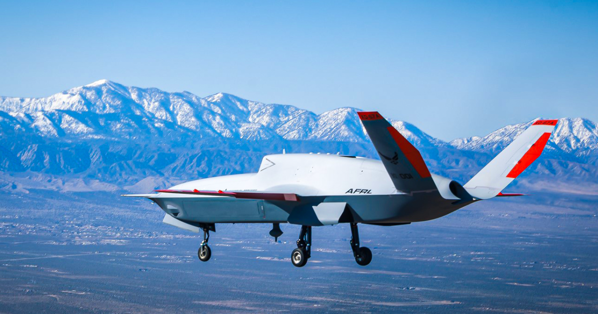 Vuelo inaugural del XQ-67A Loyal Wingman: el dron construido como un automóvil