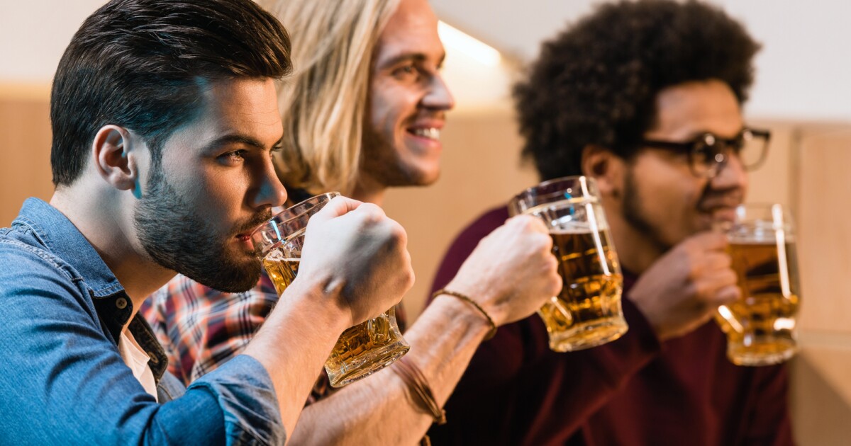 La IA belga que cata cerveza elabora mejores cervezas que los humanos