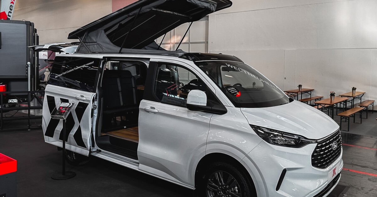 La autocaravana Ford redefine la flexibilidad con un enorme ecosistema modular