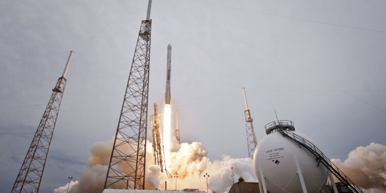 La historia oculta detrás de uno de los lanzamientos más húmedos y salvajes de SpaceX