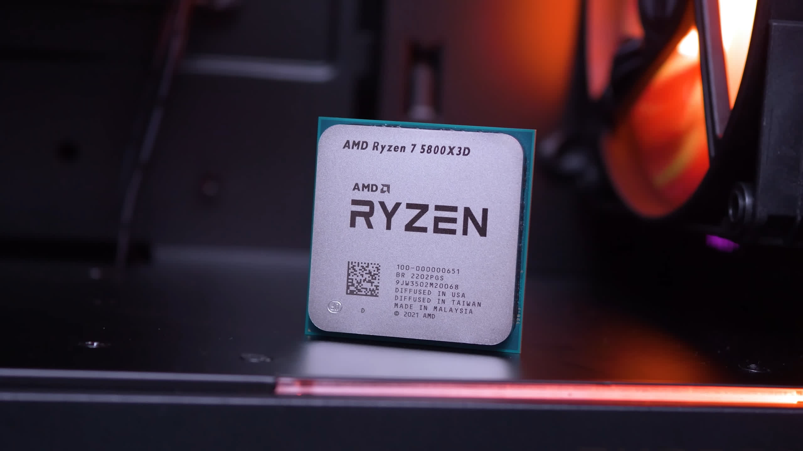 Ryzen 7 5800X3D frente a Ryzen 7 7800X3D, Ryzen 9 7900X3D y 7950X3D