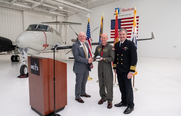 Textron comienza la entrega del entrenador Beechcraft King Air a la Marina de los EE. UU.