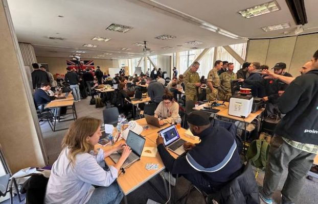 El primer hackathon de tecnología de defensa de Londres acerca la guerra de Ucrania a las startups de la ciudad