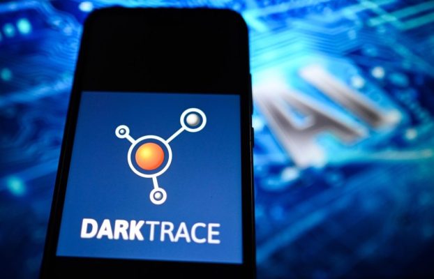 Thoma Bravo privatizará la empresa británica de ciberseguridad Darktrace en un acuerdo de 5.000 millones de dólares