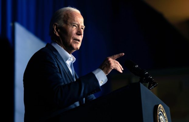 El presidente Biden firma un proyecto de ley que podría prohibir TikTok