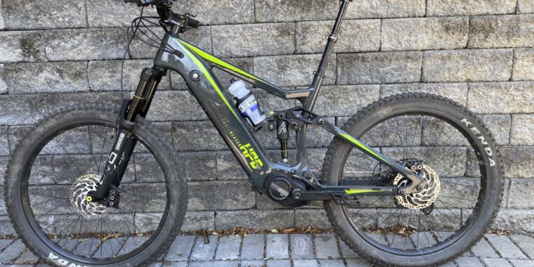 Libera a la bestia: la bicicleta de montaña eléctrica de High Performance Cycle