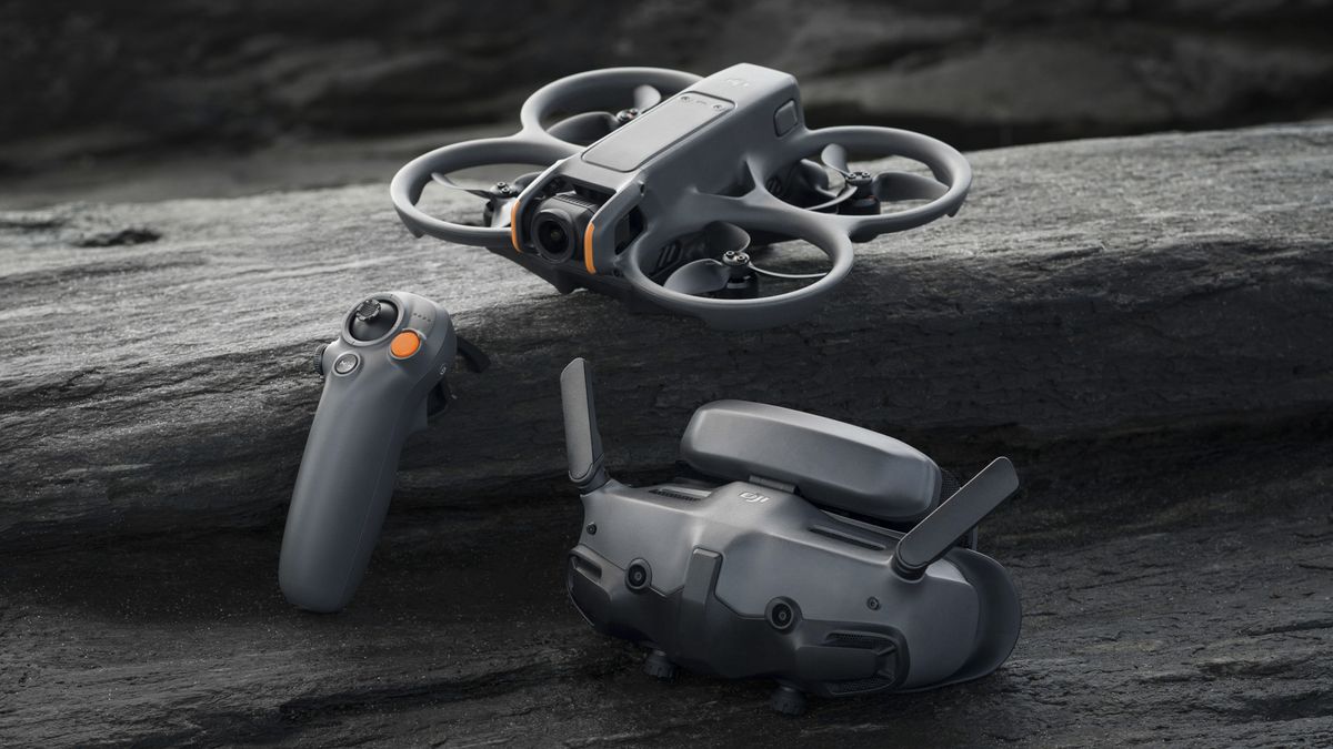 DJI presenta su último dron FPV, el Avata 2, con nuevos accesorios para la experiencia de vuelo más inmersiva hasta el momento