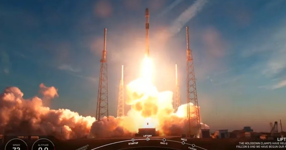 SpaceX se prepara para un lanzamiento de cohete récord el viernes