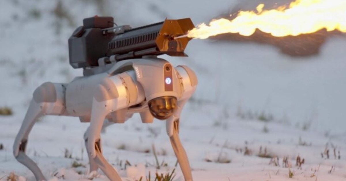 Thermonator: el inquietante robot perro Spot con un lanzallamas