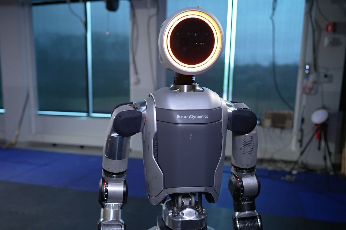 Se presenta el robot Atlas humanoide totalmente eléctrico de Boston Dynamics con capacidades de movimiento avanzadas