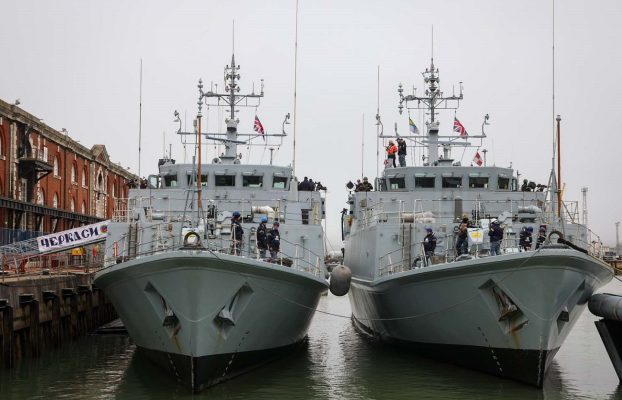 Buques ucranianos atracan en Portsmouth para prepararse para ejercicios navales
