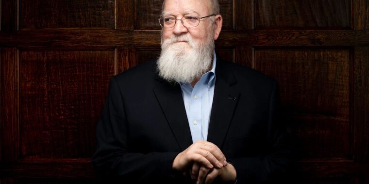 Muere el filósofo Daniel Dennett a los 82 años