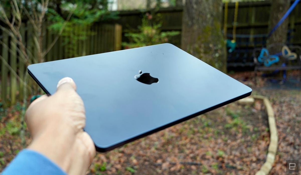 El MacBook Air de 13 pulgadas de Apple con chip M3 nunca ha sido más barato