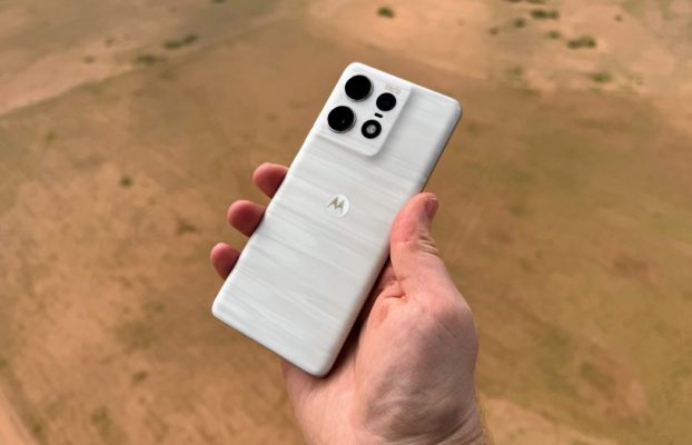 La nueva serie Moto Edge 50 se enfrenta a los teléfonos Google Pixel con un estilo de diseño real y especificaciones sólidas