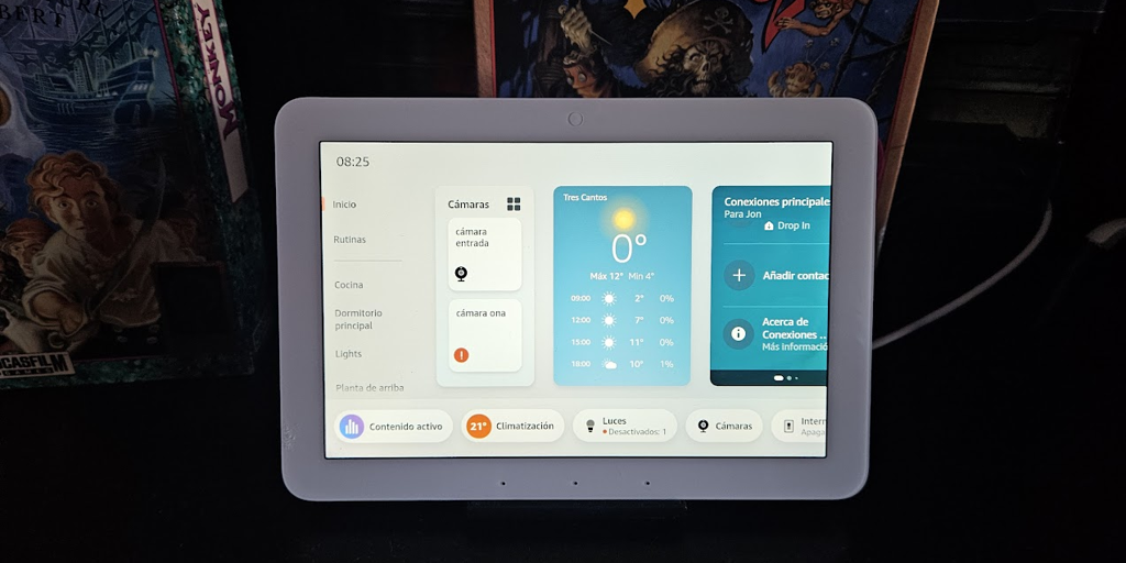 Probamos el Amazon Echo Hub, la pantalla inteligente que quiere convertirse en el centro de tu casa