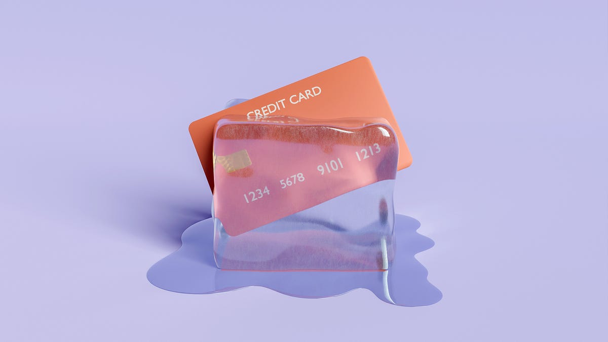 Cómo congelar su crédito (y por qué es posible que desee hacerlo)