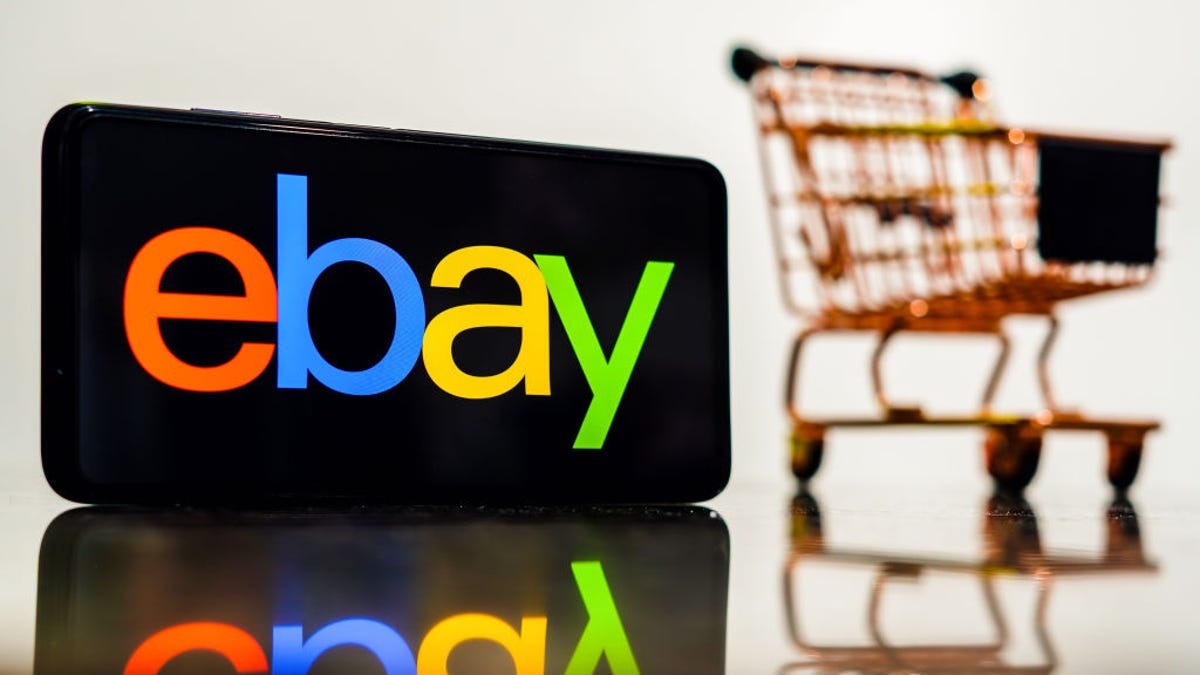 Esta nueva función de IA de eBay también funciona como su comprador personal.  He aquí cómo empezar