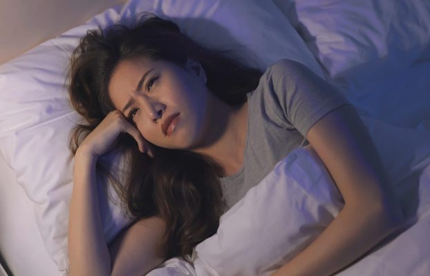 Elimina la ansiedad nocturna con estos 5 trucos para dormir comprobados