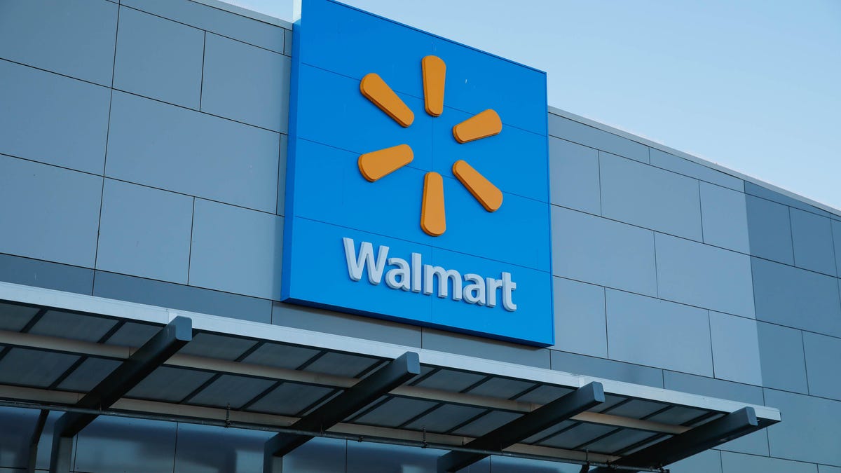 Los compradores de Walmart podrían ser elegibles para recibir hasta $500 en dinero del acuerdo.  Qué saber