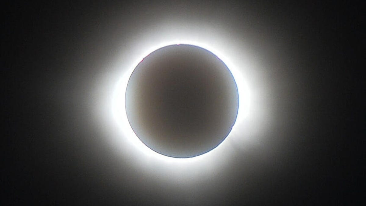 Revive el eclipse solar total: las mejores fotos hasta ahora