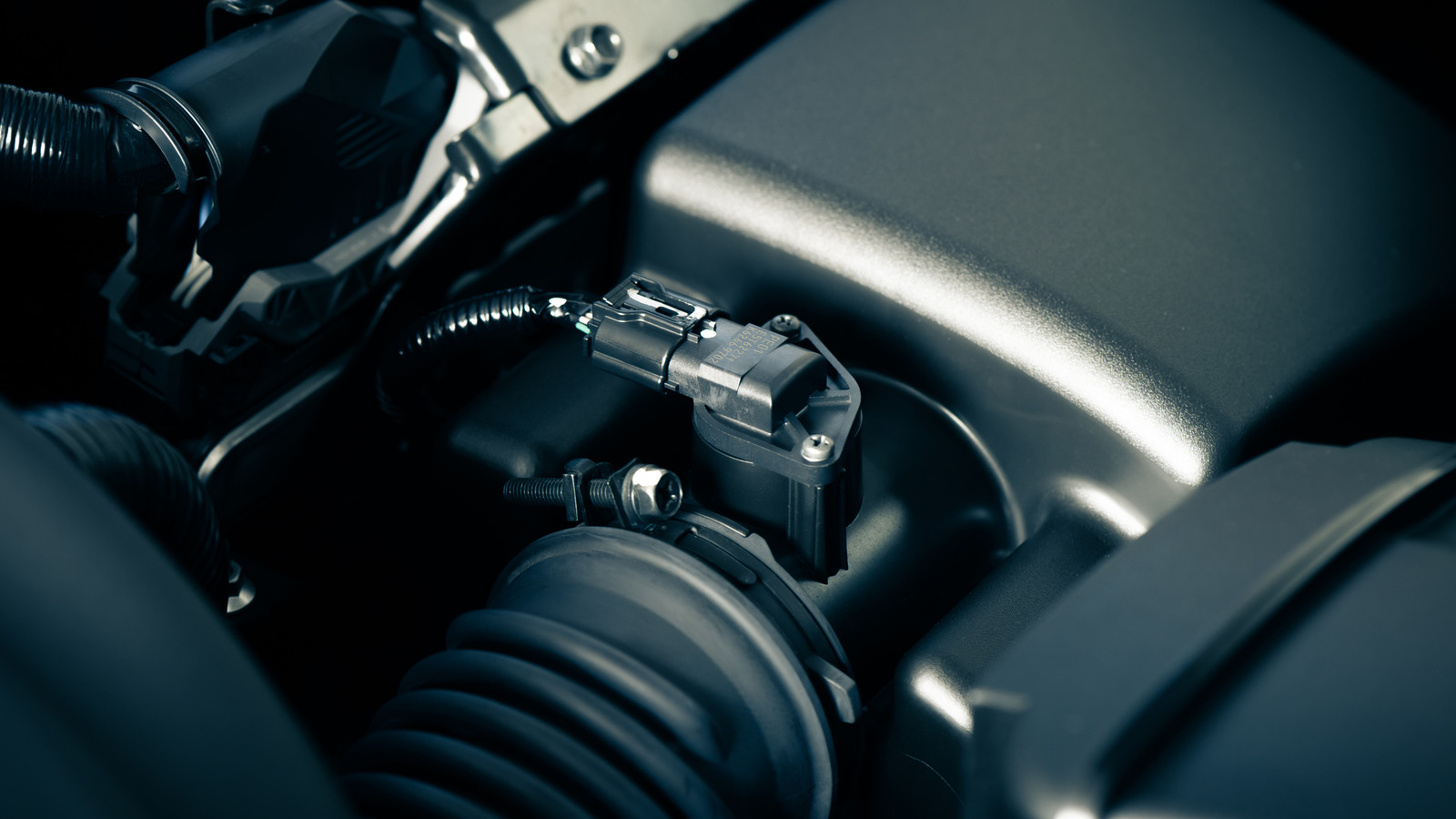 Cómo limpiar su sensor de flujo masivo de aire puede ayudar a que su automóvil funcione mejor