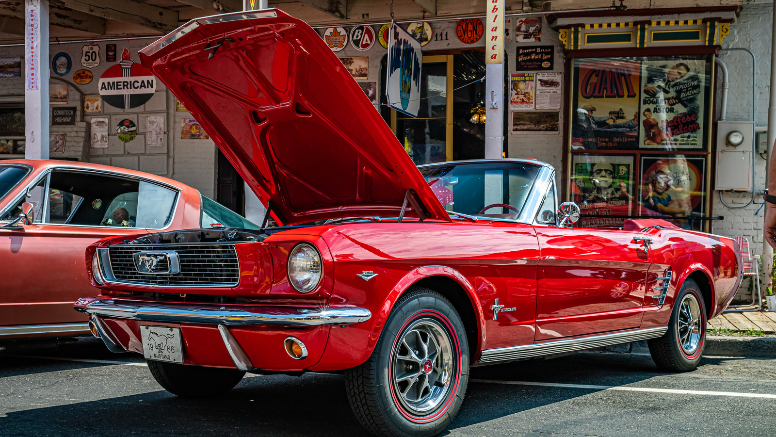 Todo sobre los motores que impulsaron el Ford Mustang 1966