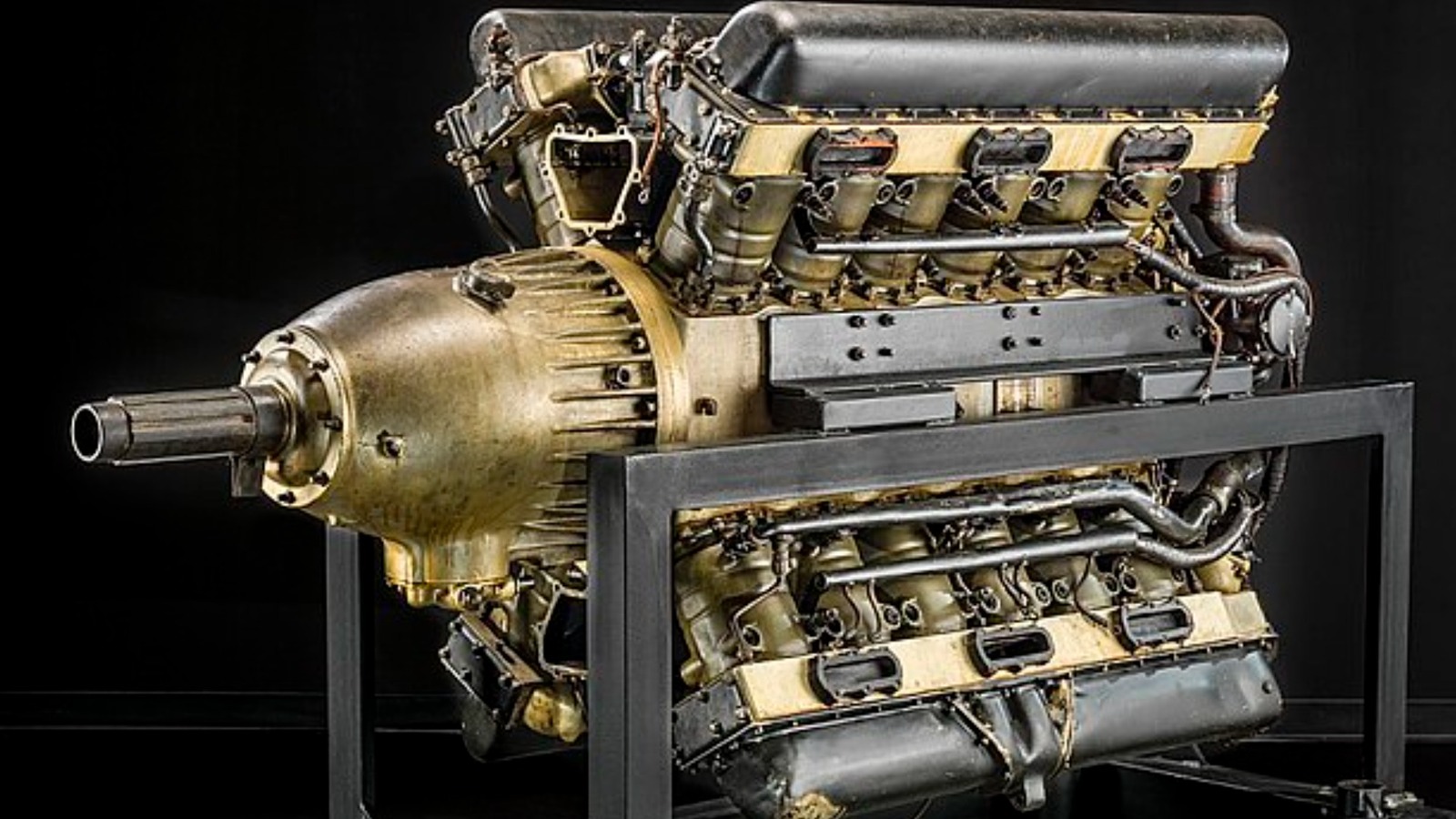 Todo lo que debe saber sobre el motor de 24 cilindros de Packard