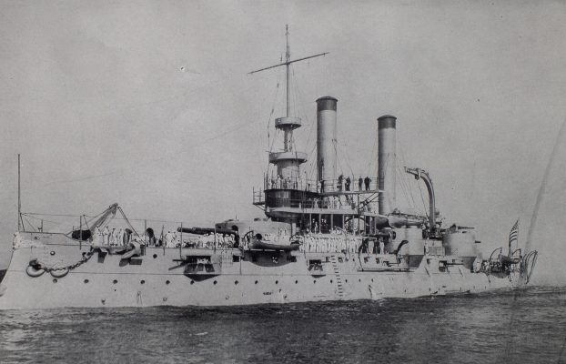 Cómo la Marina de los EE. UU. utilizó barcos fantasma de la Primera Guerra Mundial para practicar bombardeos